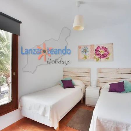 Molinos 7210 * Costa Teguise